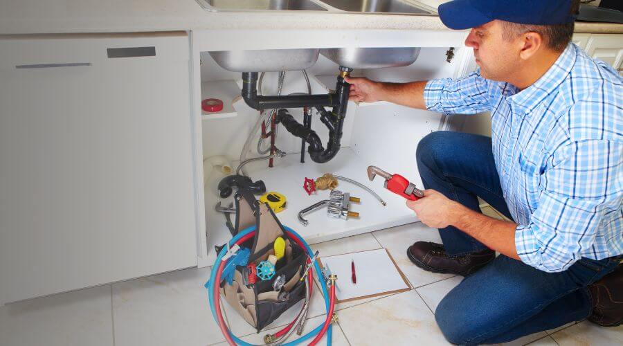 Local water heater installation in East Lynn, IL